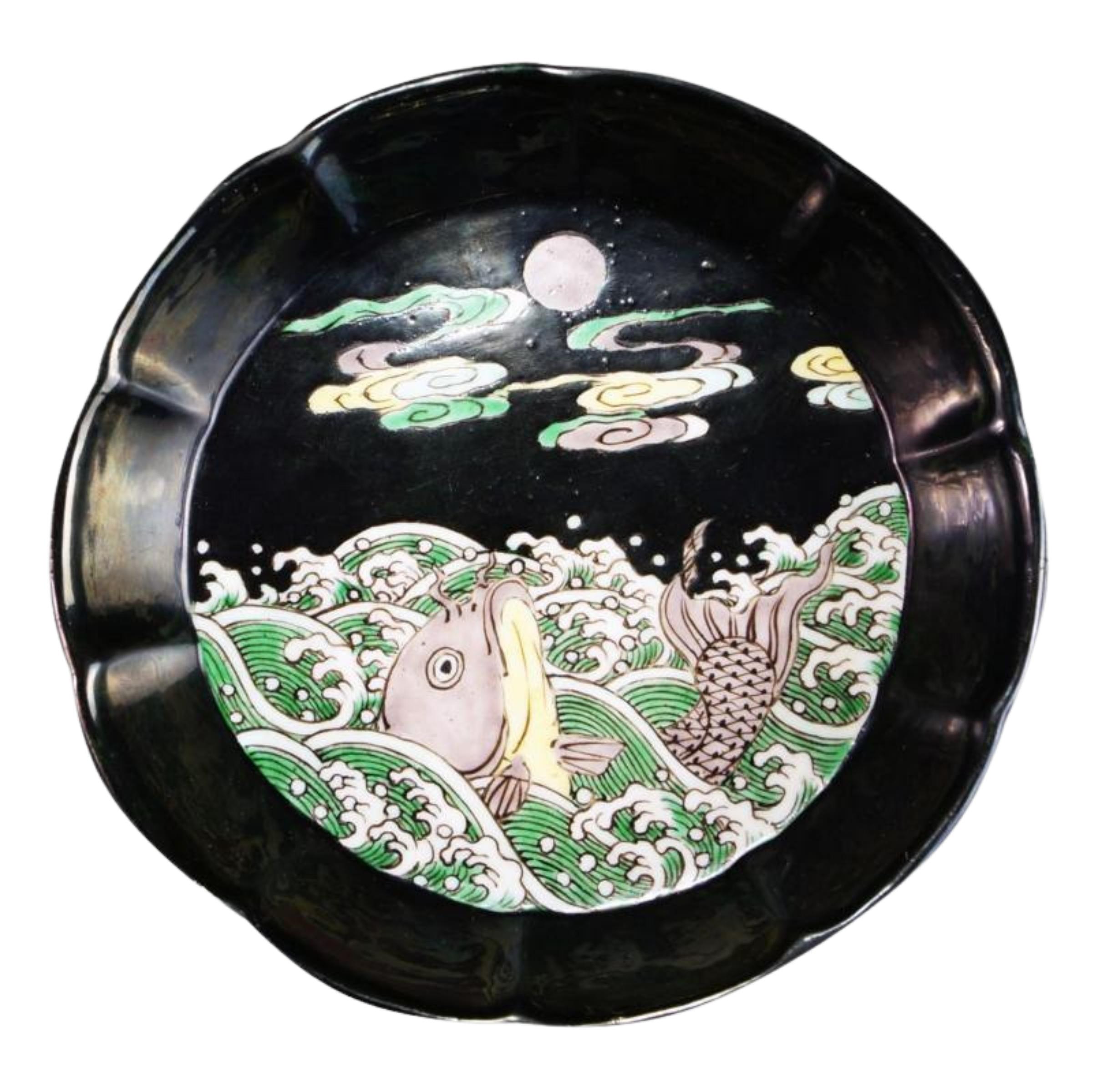 A Chinese porcelain famille noir brushwasher