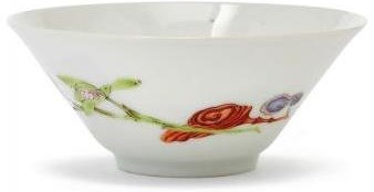 rare and fine Chinese porcelain famille rose bowl